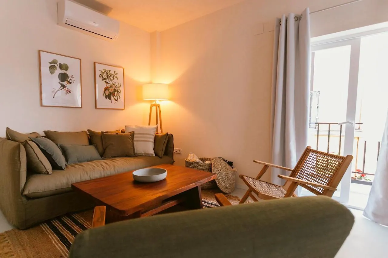 Minty Stay - Dean Sevilla Apartman